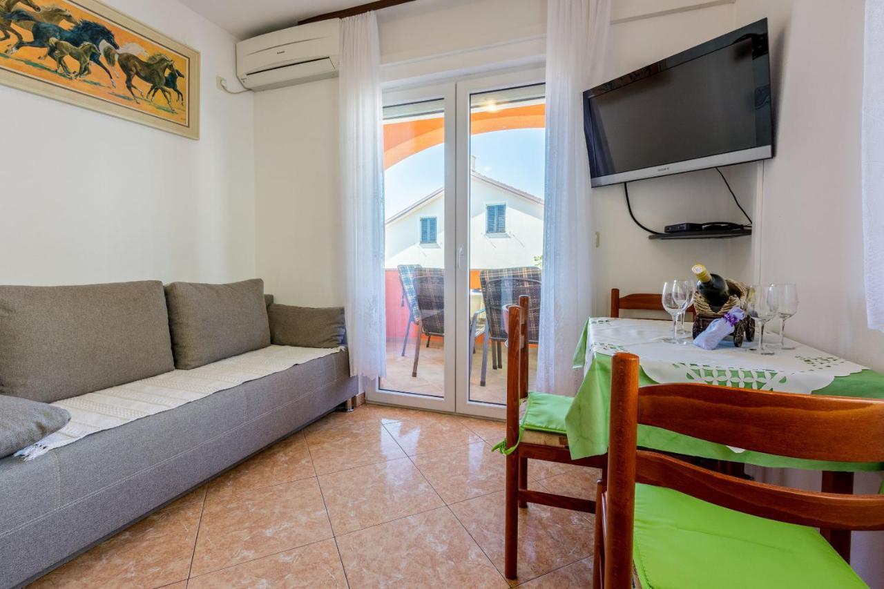 Apartments Marissimo Crikvenica Szoba fotó